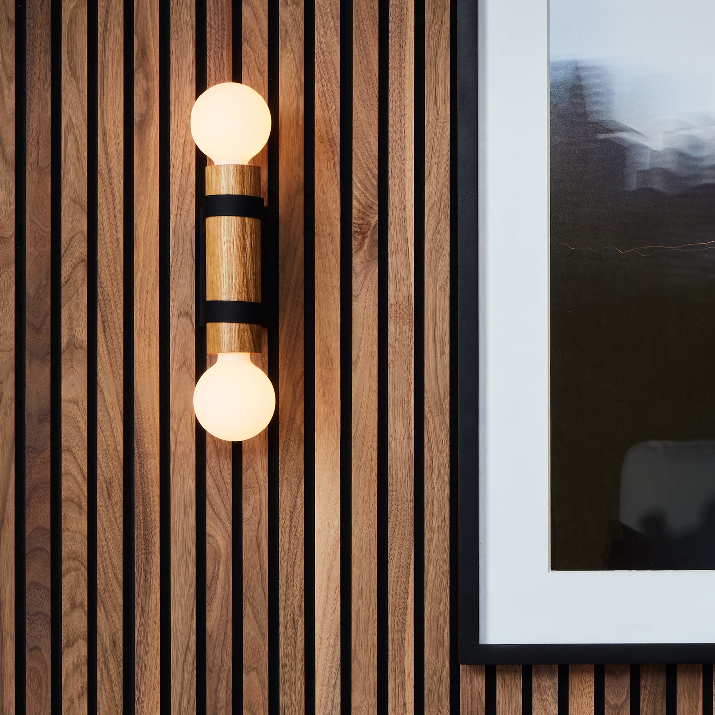 Borg Sconce