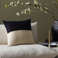 HANDWOVEN MERIDO PILLOW - BLACK | New